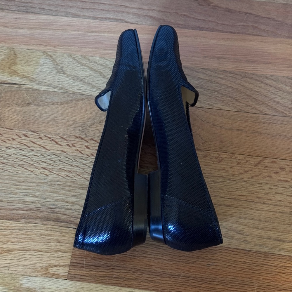 Vintage Bally Isabel Styleflex Black Shimmer Sequins
Flats 8 1/2 M - Picture 4 of 6